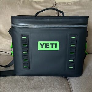Yeti 18 Soft Cooler